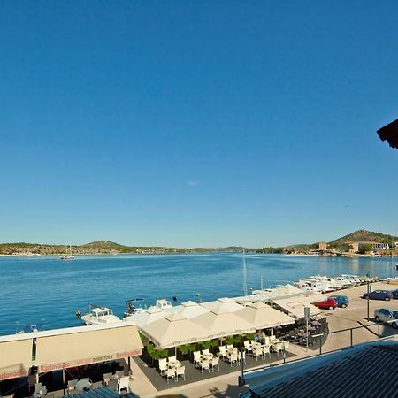 Seaside Appartamento Šibenik Esterno foto