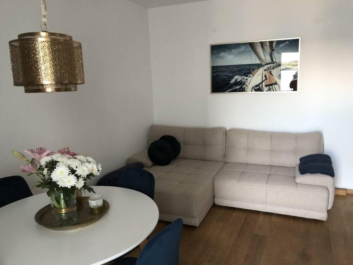 Seaside Appartamento Šibenik Esterno foto