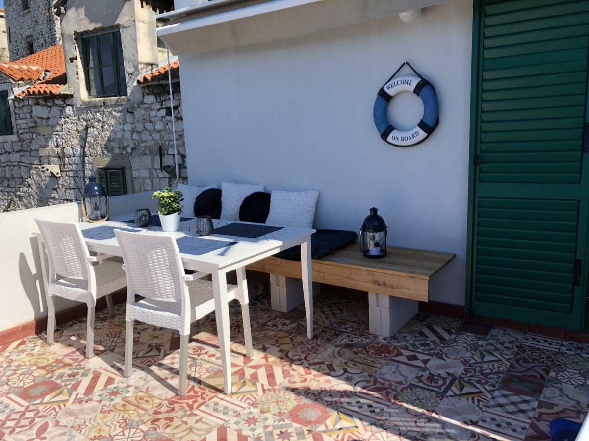 Seaside Appartamento Šibenik Esterno foto