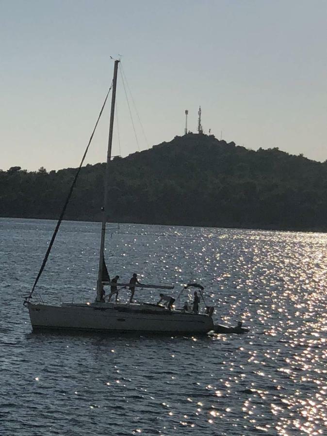 Seaside Appartamento Šibenik Esterno foto