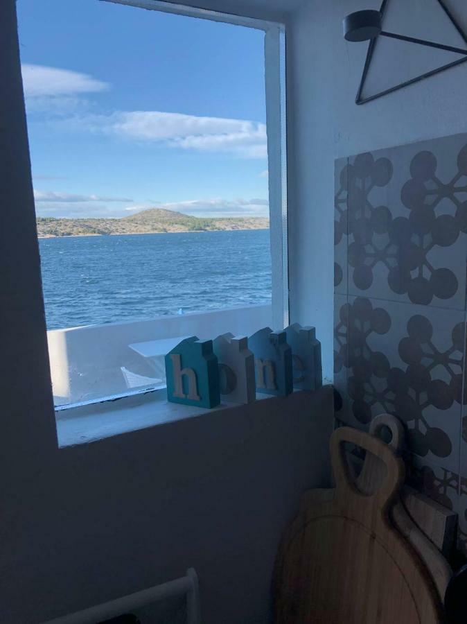 Seaside Appartamento Šibenik Esterno foto